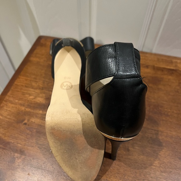 Michael Kors heels - Picture 3 of 3
